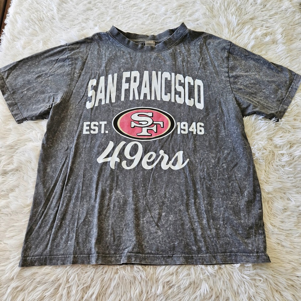 Gameday Couture San Francisco 49ers Mineral Wash Graphic T-Shirt Gray Sz L - Picture 2 of 7